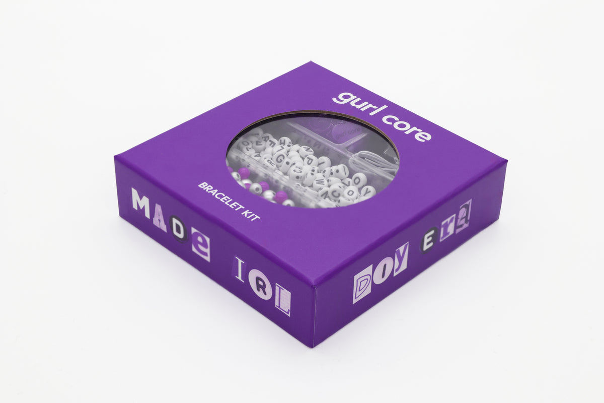 gurl core™ media literacy journal kit